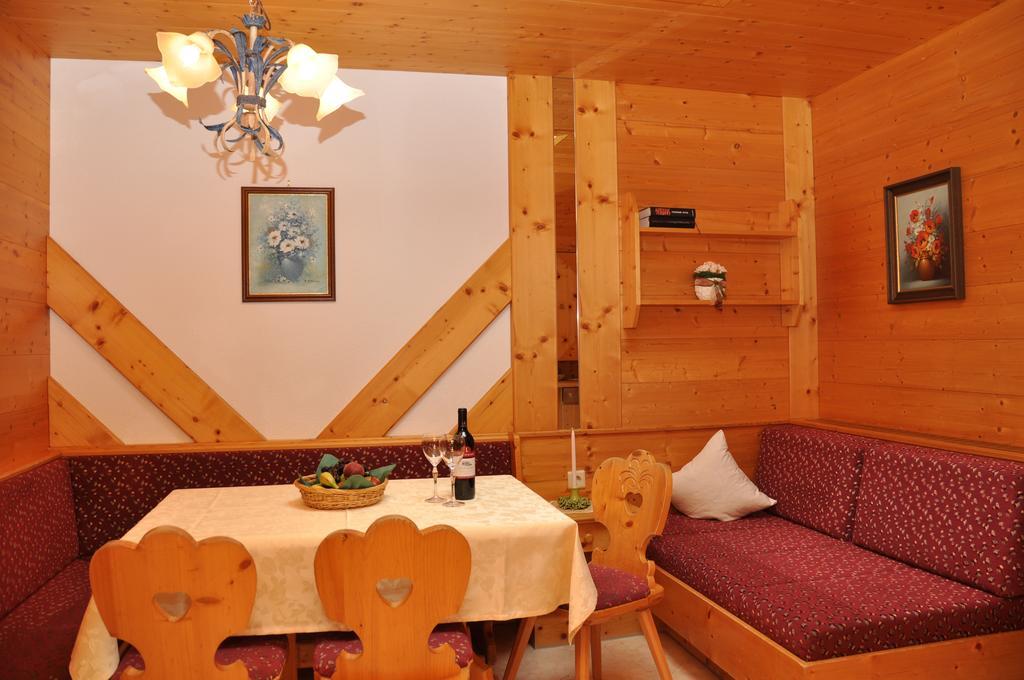 Ferienhaus Brigitte Λάνγκενφελντ Δωμάτιο φωτογραφία